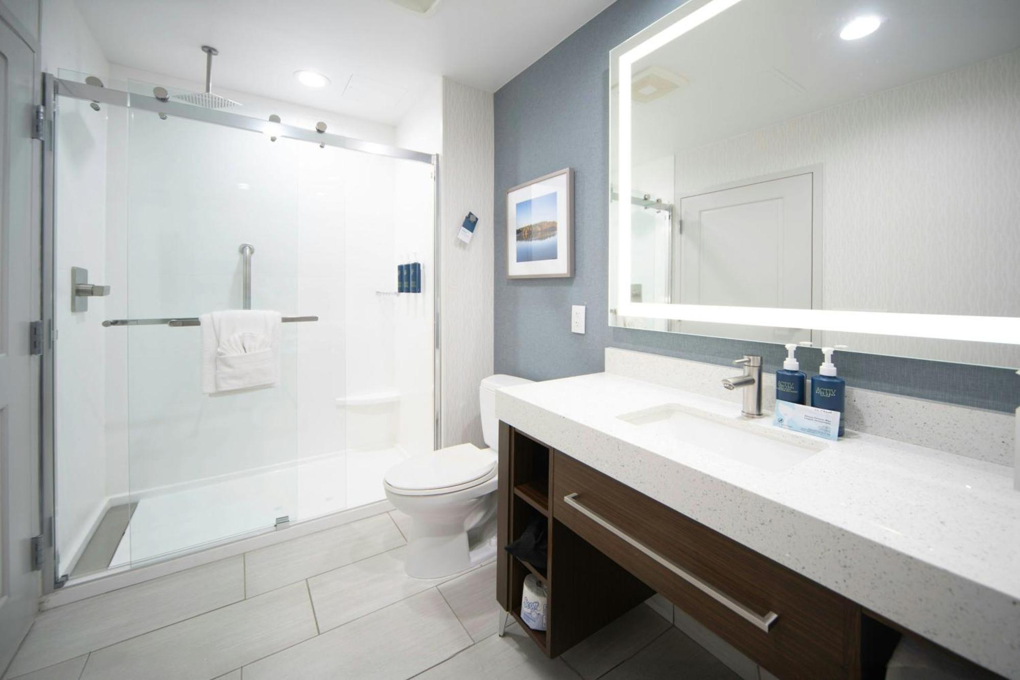 Four Points By Sheraton Liberty 2*
