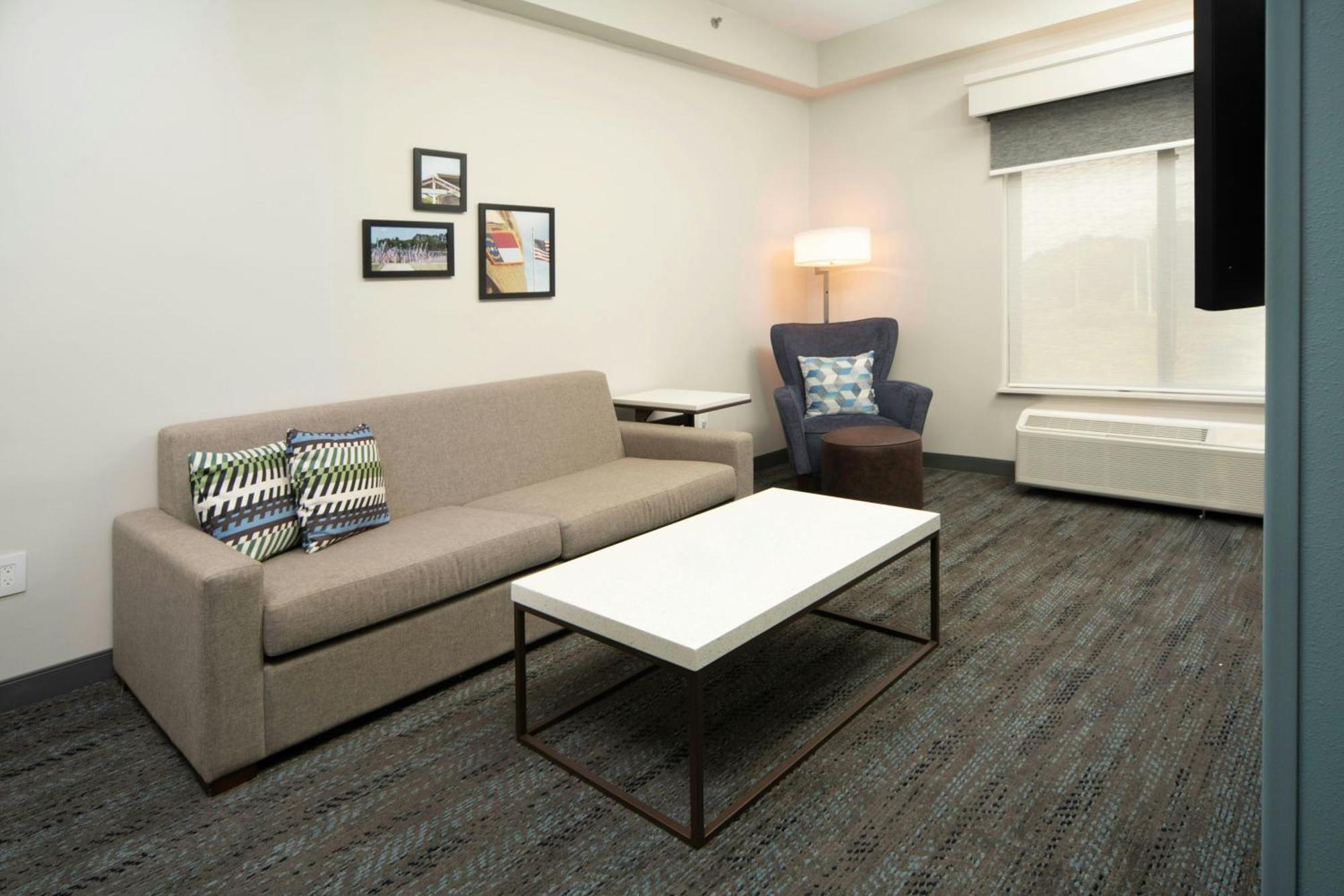 Hotel Four Points By Sheraton Liberty Fayetteville